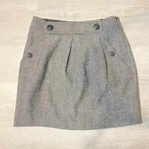 Banana Republic Gray Women's Skirt, Size 0, Dressy casual, work and wedding